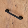Uchwyt meblowy 13,7cm czarny AU613-0-128-CZA